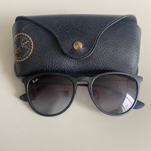 Ray-Ban Erika RB4171 Sunglasses Gray Gradient